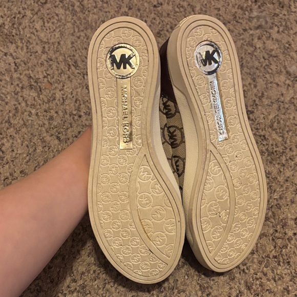 Michael Kors Brown & Cream Shoes - Picture 3 of 5